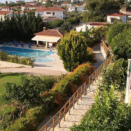 Il Villaggio Chrani Extérieur photo