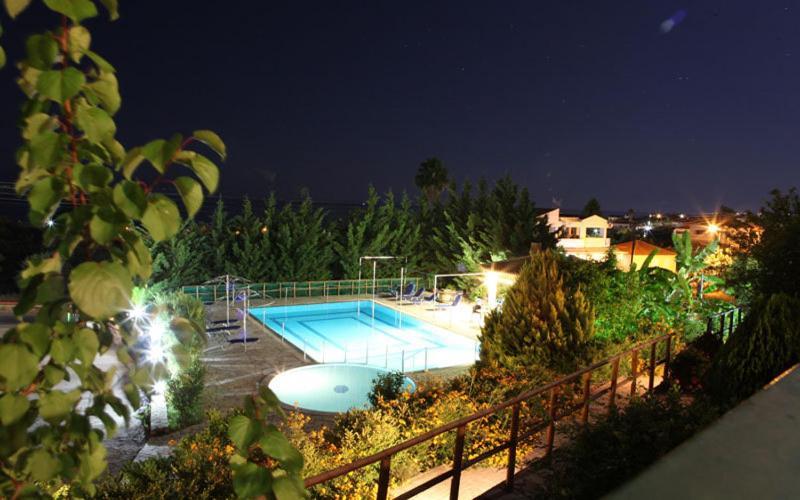 Il Villaggio Chrani Extérieur photo